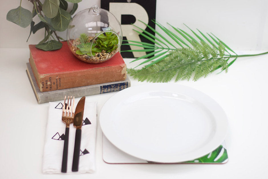 Set of Tropical Placemat