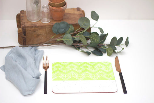 Sgraffito Lime Leaf Placemat